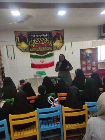 پرچم متبرک بارگاه حضرت علی علیه‌السلام در مرکز فرهنگی، هنری تایباد