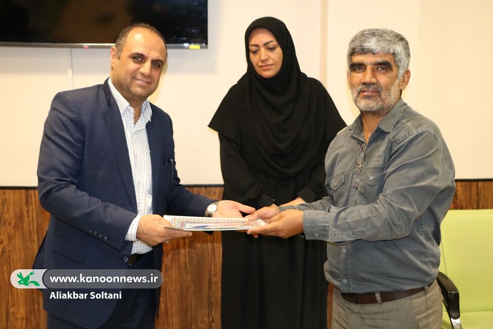تقدیر از کارکنان ادبی، فناوری و حراست کانون کرمان