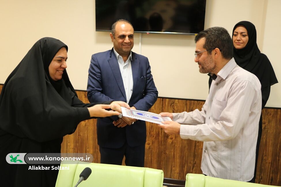 تقدیر از کارکنان ادبی، فناوری و حراست کانون کرمان