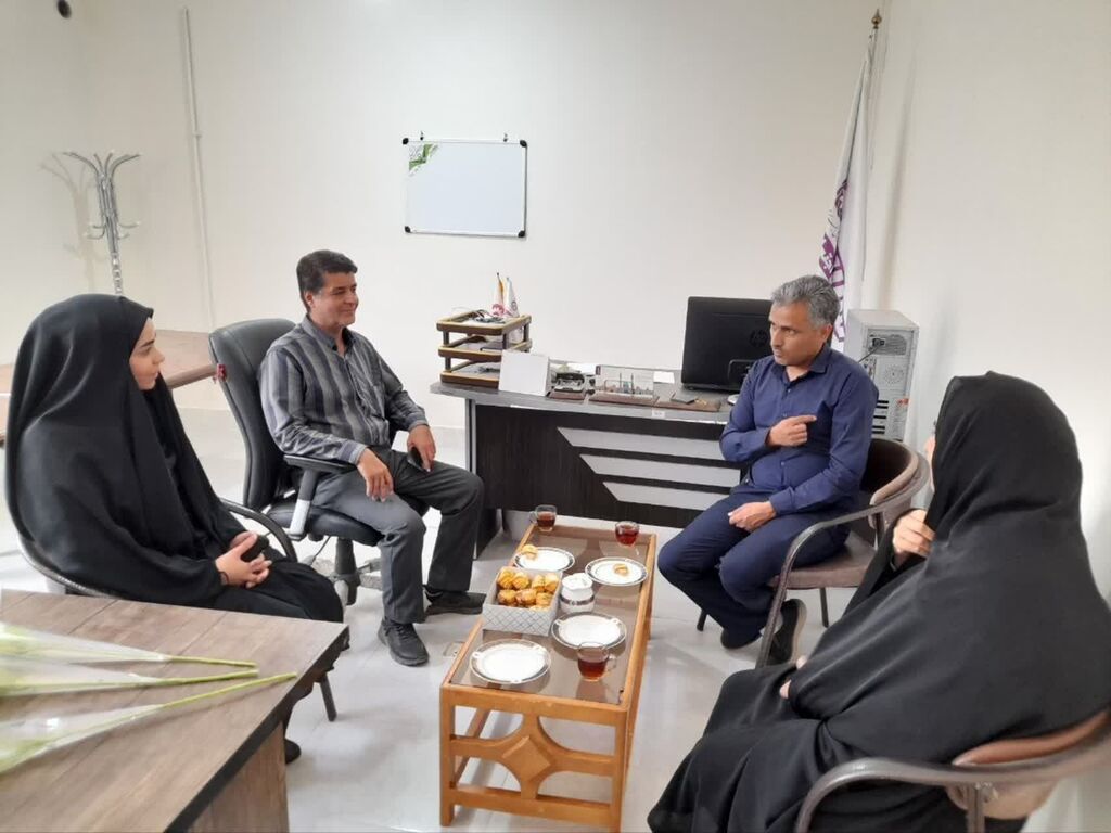 همزمان با روز بهزیستی، دیدار مربی سیار روستایی با کادر بهزیستی شهرستان کهک