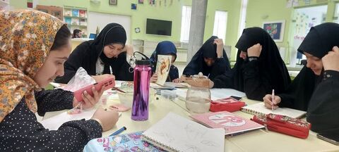 گزارش تصویری ساخت دست‌سازه‌های کودکان و نوجوانان استان اصفهان برای زائران اربعین حسینی