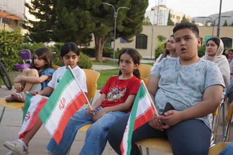 استقبال پرشور کودکان شیرازی از اجرای برنامه‌های مختلف فرهنگی در تماشاخانه سیار