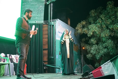 استقبال پرشور کودکان شیرازی از اجرای برنامه‌های مختلف فرهنگی در تماشاخانه سیار