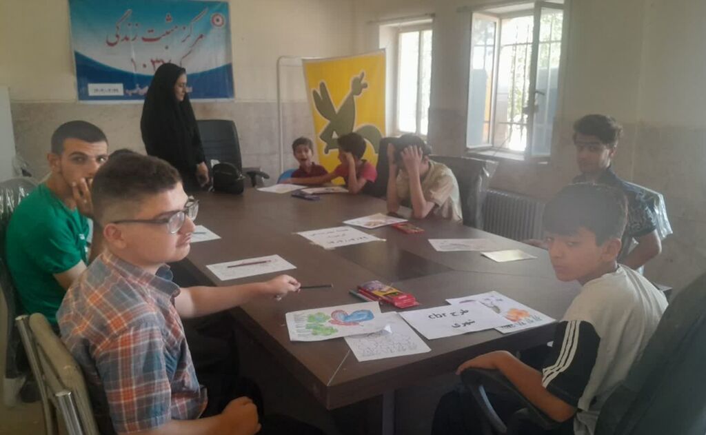 اجرای برنامه برای کودکان و نوجوانان کمتوان ذهنی و جسمی گیلانغرب