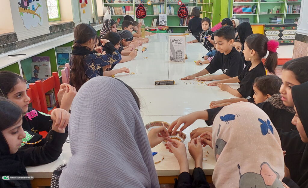 دست سازه های کودکان و نوجوانان بوشهری در راه اربعین حسینی