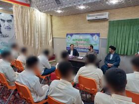 برگزاری کارگاه خوشنویسی در کانون اصلاح و تربیت همدان