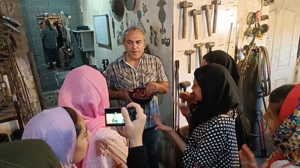 شور آفرینی هنر در بازدید نوجوانان البرز از کارگاه اساتید برجسته