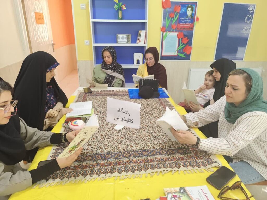 از ساخت هواپیما تا صبحانه با طعم کتاب/ هفته‌ای پر از تجربه و خلاقیت در کانون همدان