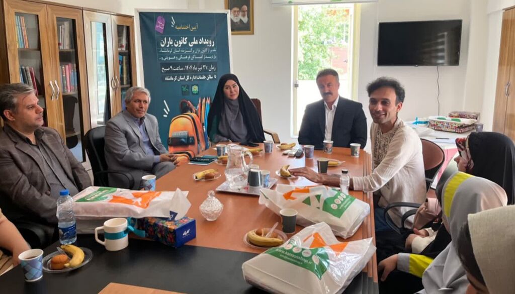 کانونیاران کرمانشاه از اماکن فرهنگی و هویتی بازدید کردند