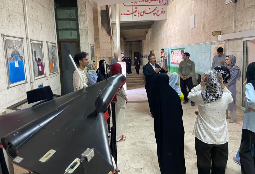 کانونیاران کرمانشاه از اماکن فرهنگی و هویتی بازدید کردند