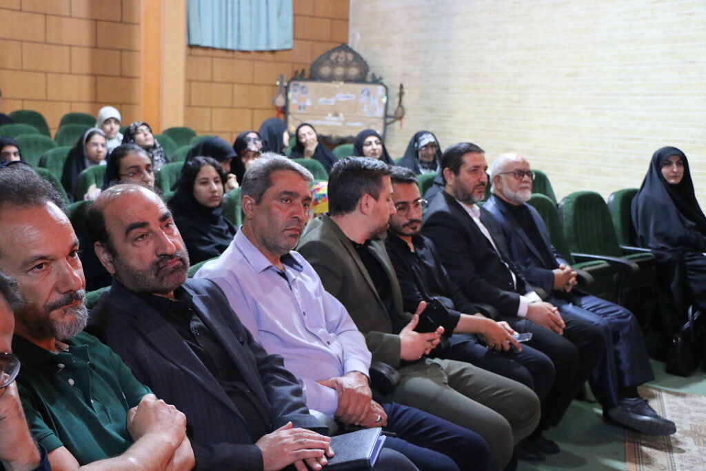 بیستویکمین سوگواره عاشورایی نوجوانان در کانون فارس