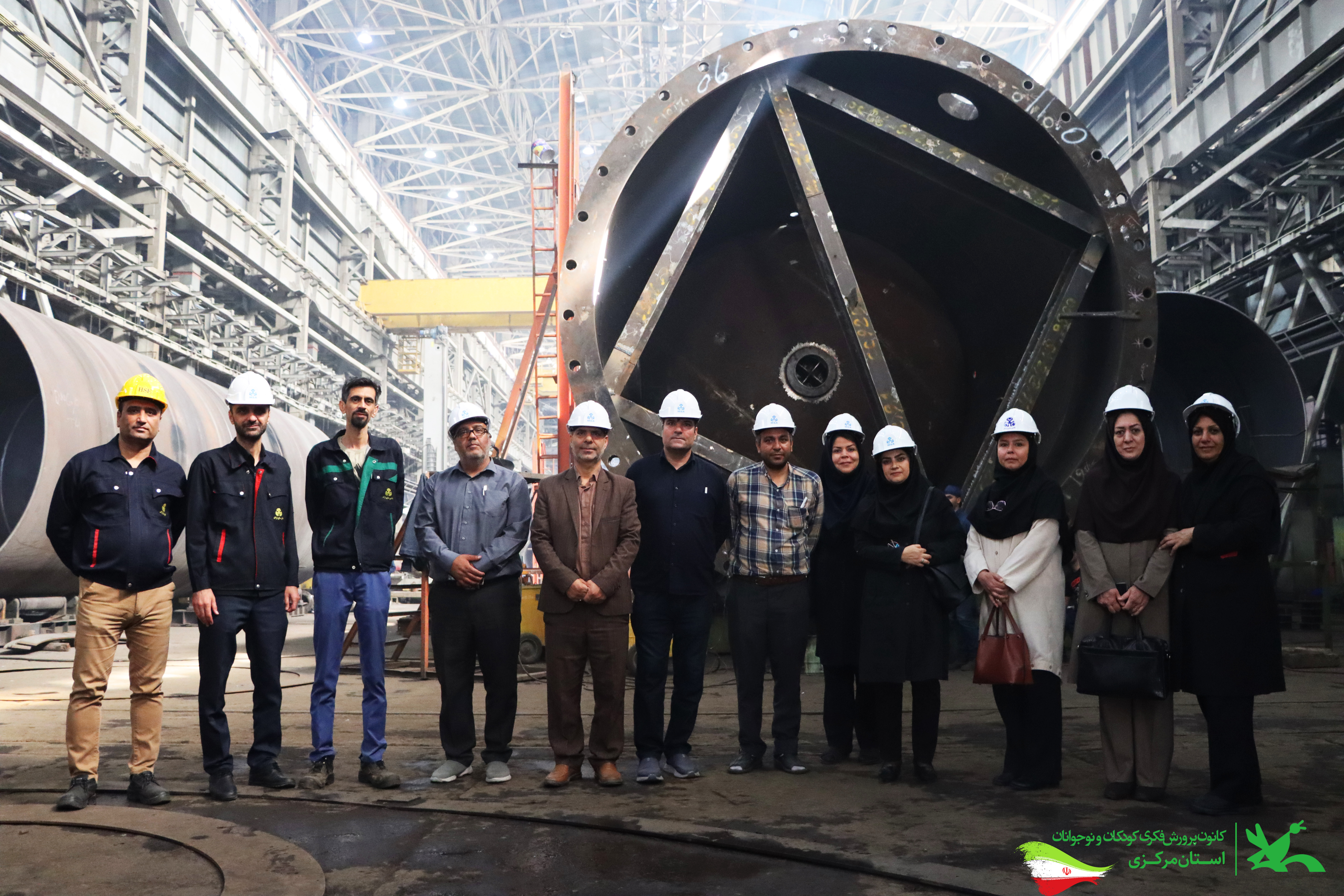 بازدید کارکنان کانون استان مرکزی از ماشین سازی اراک