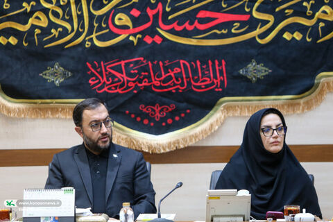 نشست شورای معاونان کانون با نهاد کتابخانههای عمومی کشور