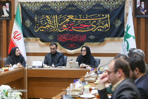 نشست شورای معاونان کانون با نهاد کتابخانههای عمومی کشور