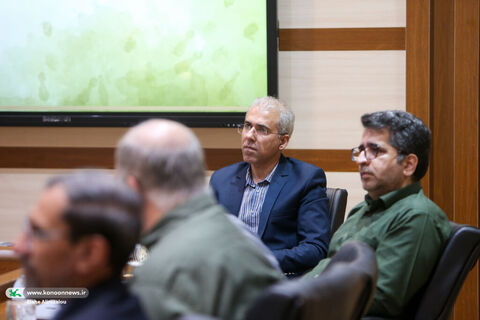 نشست شورای معاونان کانون با نهاد کتابخانههای عمومی کشور