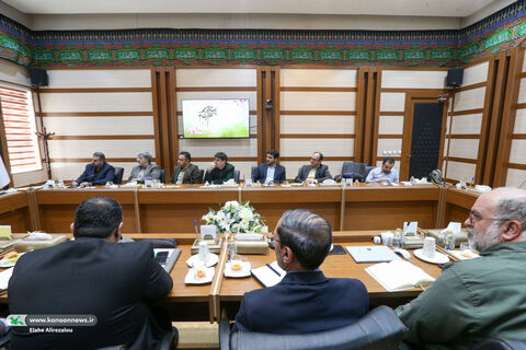 نشست شورای معاونان کانون با نهاد کتابخانههای عمومی کشور