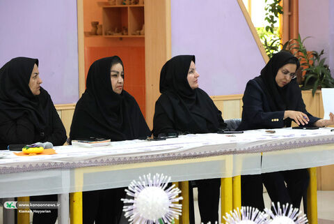 آیین رونمایی از پوستر جشنواره منطقهای شاهنامهخوانی چهارمحال و بختیاری