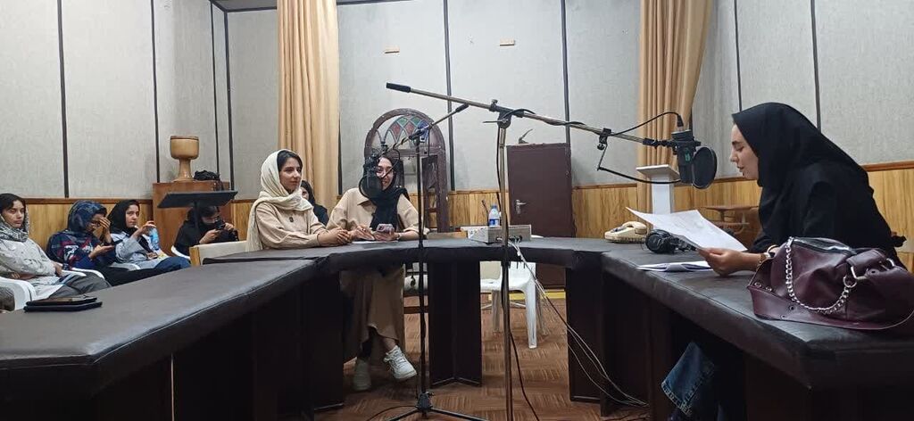 برگزاری اردوی رادیویی از رادیو "کاما" تا "رادیو همدان"