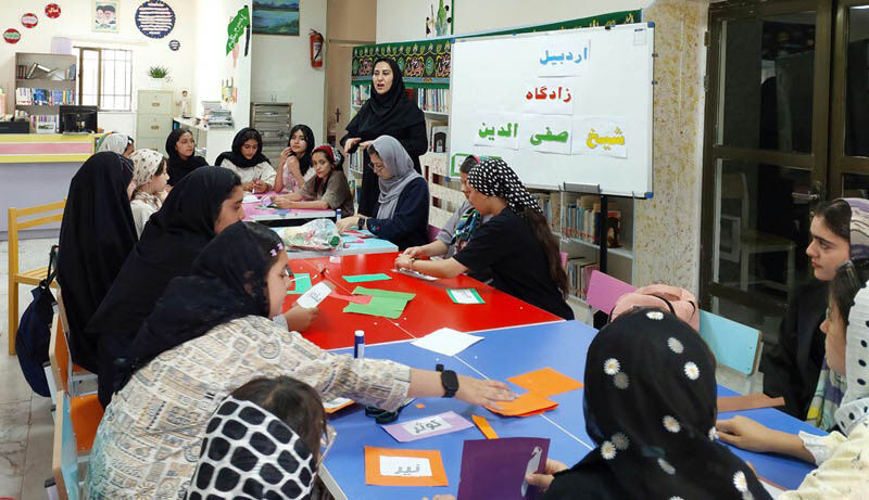 بزرگداشت روز شیخ صفیالدین اردبیلی و هفته ملی اردبیل در مراکز کانون استان اردبیل