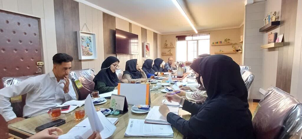 شورای فرهنگی با موضوع توسعه و ترویج کتابخوانی برگزار شد
