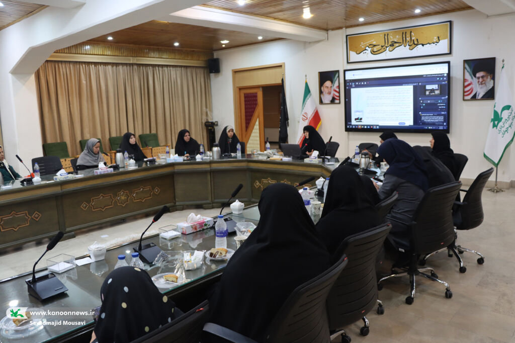 نشست بررسی نقش زنان و کودکان در جریانسازی فرهنگی و تمدنساز پیادهروی اربعین بازخوانی نقش زنان و کودکان در تربیت دینی و تمدنسازی