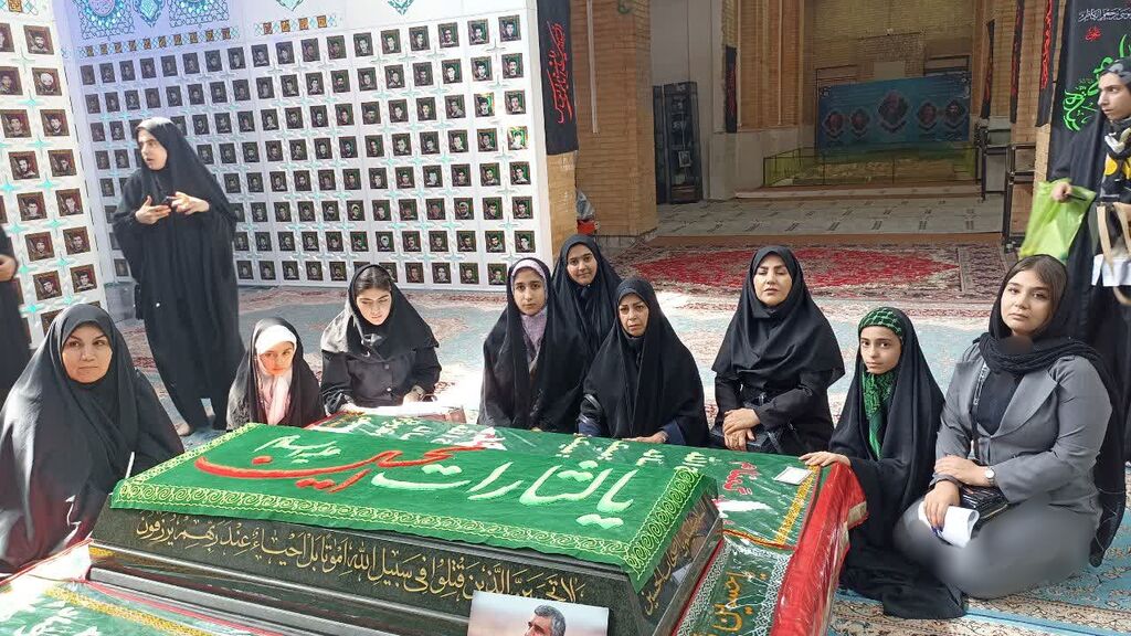 حضور اعضا و مربیان مراکز اسلامآباد غرب در تنگه مرصاد