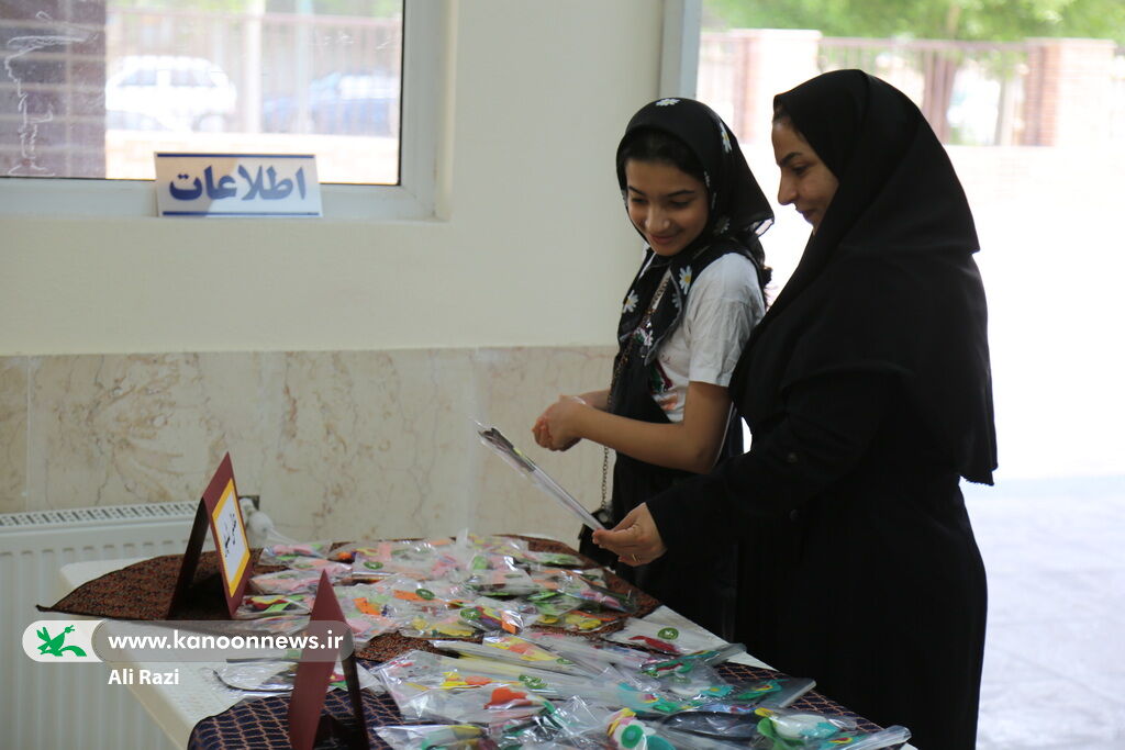 برگزاری نمایشگاه دستسازههای حسینی «هدیه خوبان» در مرکز شماره ۱ بوشهر