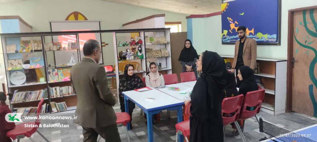 بازدید فرماندار از مرکز فرهنگی هنری زهک(سیستان و بلوچستان)