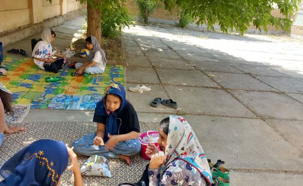 اردوی درون مرکزی اعضای دختر مرکز گواور