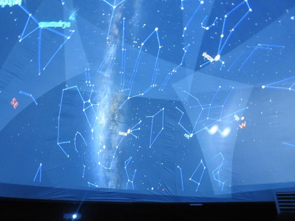 بازدیدفرماندارایلام ازمرکز شماره یک ونجوم ورصدخانه کانون