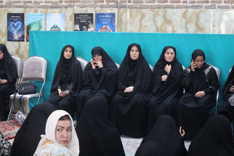 حضور سرپرست و پرسنل کانون پرورش فکری کودکان و نوجوانان آذربایجان شرقی در مراسم اربعین شهدای دانش‌آموز(شکوفه های آذربایجان) جنگ ۱۲ روزه تحمیلی