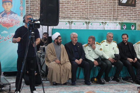 حضور سرپرست و پرسنل کانون پرورش فکری کودکان و نوجوانان آذربایجان شرقی در مراسم اربعین شهدای دانش‌آموز(شکوفه های آذربایجان) جنگ ۱۲ روزه تحمیلی