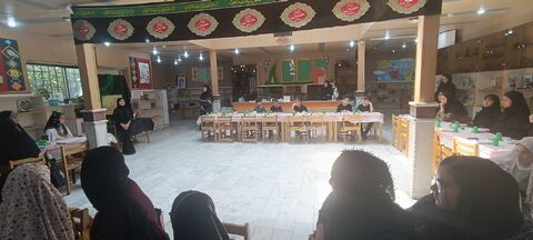 ویژه برنامه بسته فرهنگی معنوی «دردانه حسین» به همراه برپایی سفره حضرت رقیه (س) در مرکز فرهنگی هنری  شمار 2 تبریز