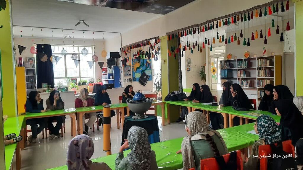 برگزاری اردوی نمایش رادیویی کانون همدان با اعضای نوجوان