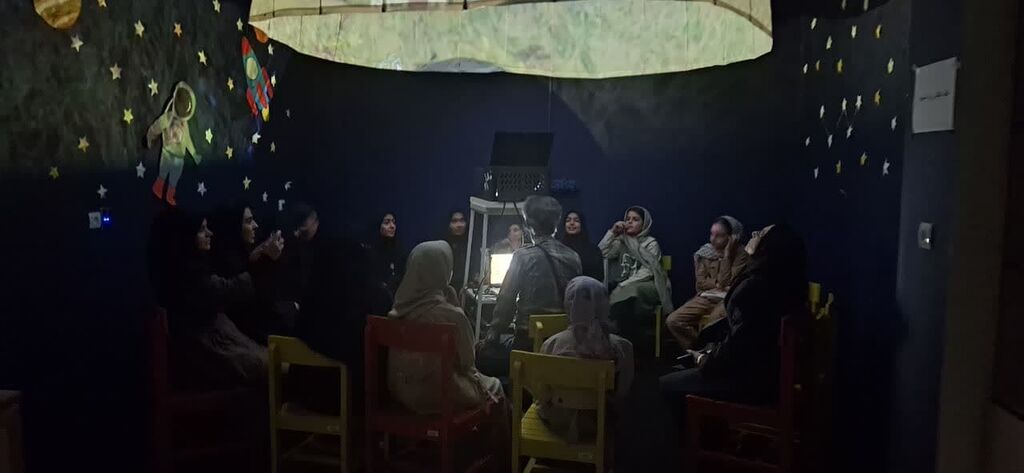 برگزاری اردوی نمایش رادیویی کانون همدان با اعضای نوجوان
