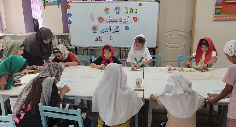بزرگداشت روز شیخ صفی‌الدین اردبیلی و هفته ملی اردبیل در مراکز کانون استان اردبیل
