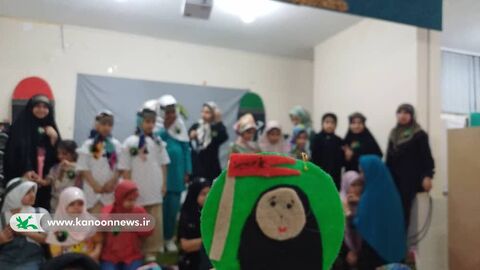 دوهزار دست‌سازه‌ عاشورایی، هدیه کودکان و نوجوانان کانون خوزستان به زائران اربعین