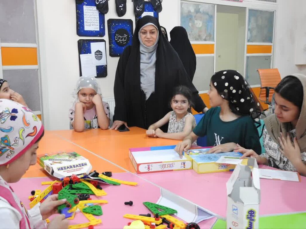 کودکان و نوجوانان در مسیر اربعین نقشآفرین میشوند