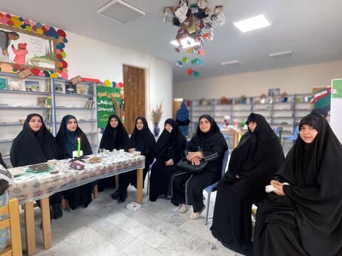 گزارش تصویری «قصهگویی با کاروان کربلا»؛ روایت عاشورا از نگاه حضرت رقیه (س)