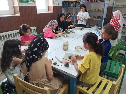 گزارش تصویری «قصه‌گویی با کاروان کربلا»؛ روایت عاشورا از نگاه حضرت رقیه (س)