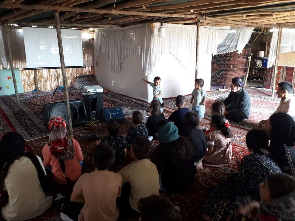 کانون کرمانشاه "تابستان با سینما کانون" را به چادر عشایر برد