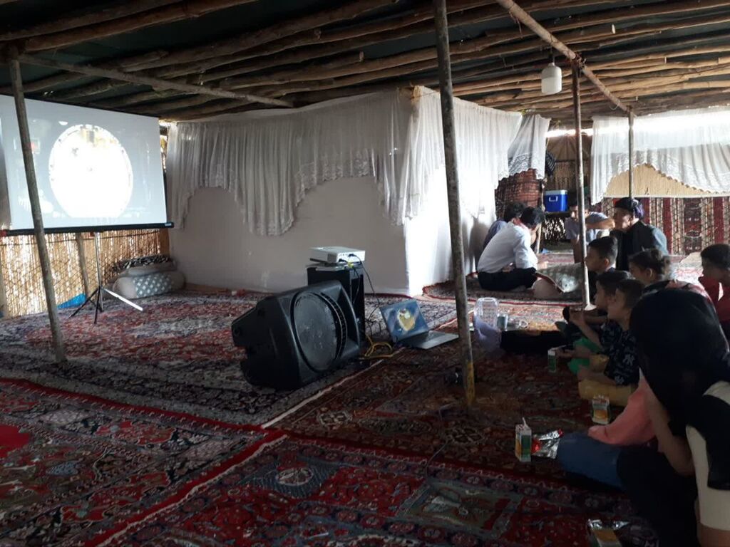 کانون کرمانشاه "تابستان با سینما کانون" را به چادر عشایر برد