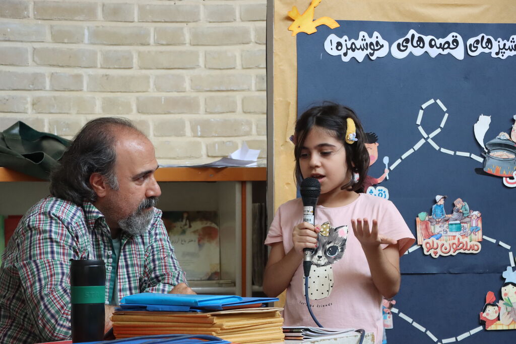 دیدار با نویسندگان حوزه کودک و نوجوان در مرکز ۳ کانون تهران