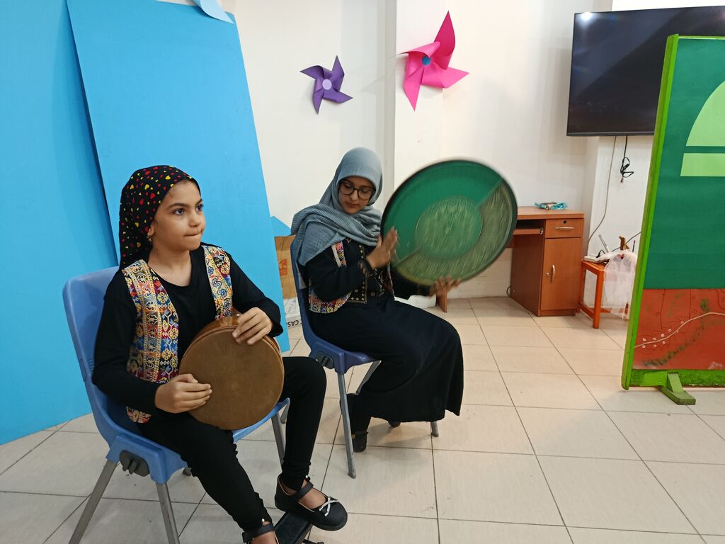 تولید و تمرین نمایش عروسکی "گیس گلابتون و دیو" با مشارکت کودکان و نوجوانان