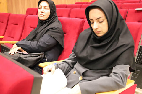 نقد و بررسی کتاب «پری‌چهر» در ویژه‌برنامه ادبی «دیدار آشنا»