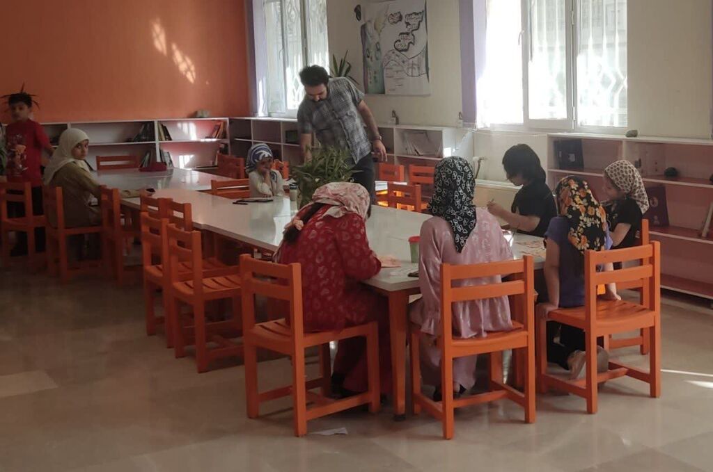 از کلاس های علمی تا قصه گویی کودکانه در تابستانی پرماجرا