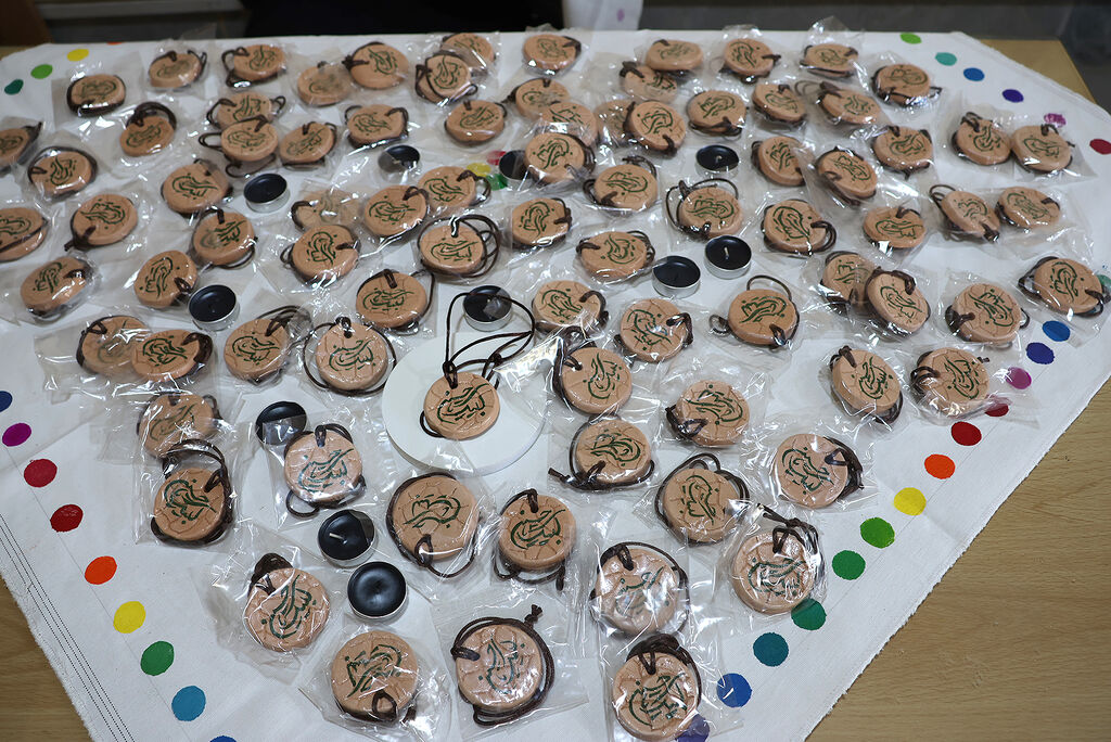 دستسازههای اعضای مراکز کانون به زائران اربعین اهدا میشود