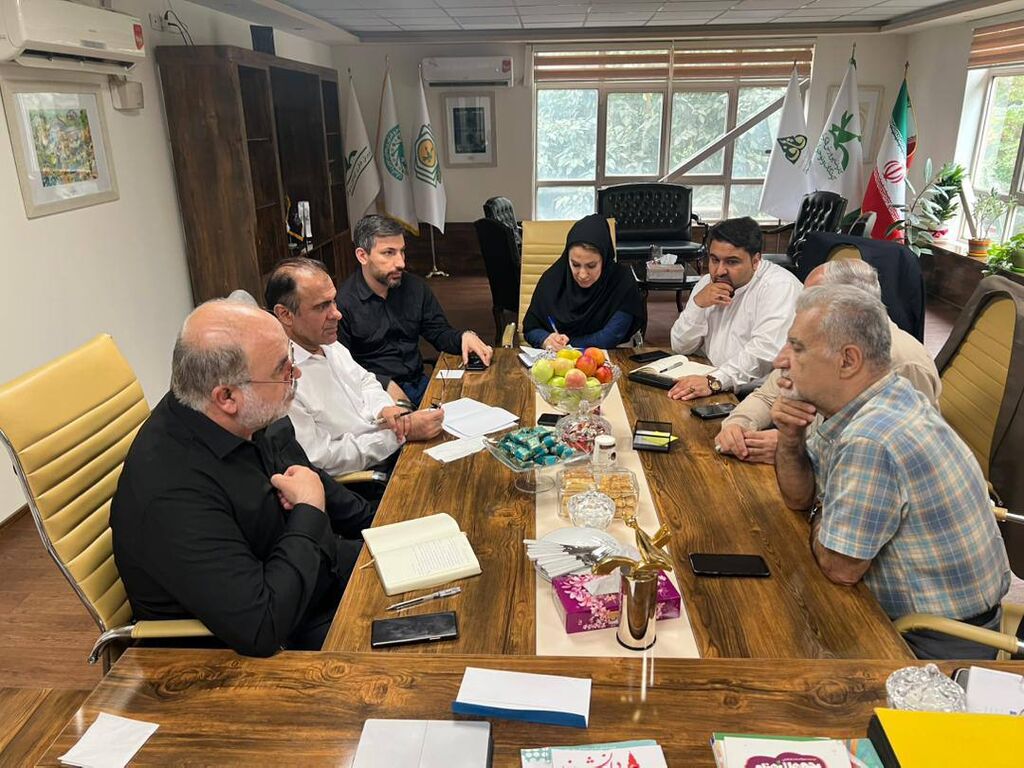 پنجمین جشنواره شعر کودک ایران برنامههای پیشنهادی پنجمین جشنواره شعر کودک ایران ارایه شد/ از زنگ شعر تا کنسرت کتاب