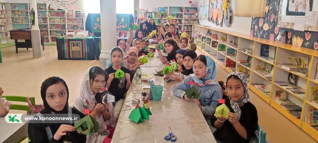 اعضای مراکز فرهنگی هنری کانون استان قم، ویژه برنامه هایی به یاد سه ساله دشت کربلا برگزار کردند.