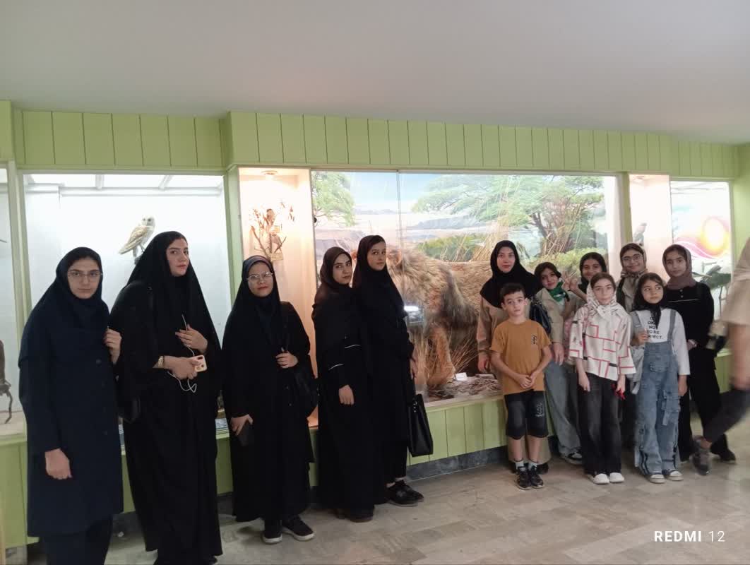 بازدید اعضای کانون شهر اراک از موزه حیات وحش